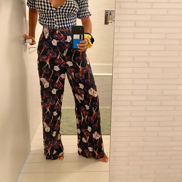 Weekday Wide-Leg Black Floral Pants - Picture 5 of 5